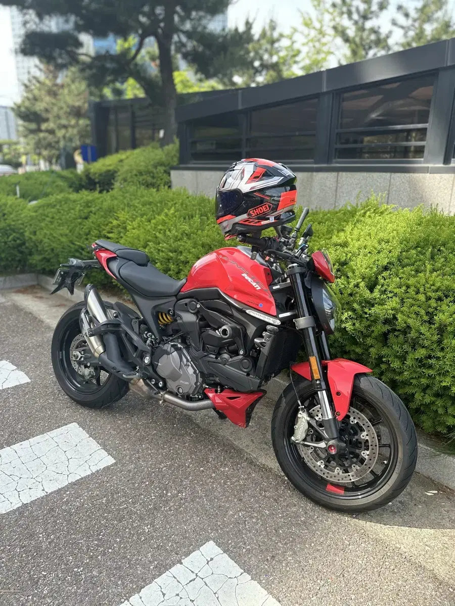 중고 오토바이 Ducati Monster 2021